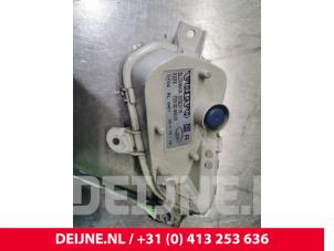 Volvo V40 Daytime running light, right O116020 photo 2