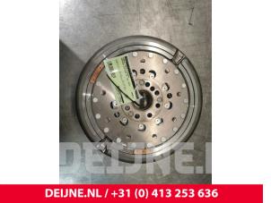 Mercedes CLA Dubbele massa vliegwiel O116028 foto 2