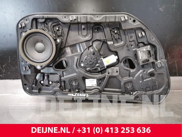 Volvo V40 Ruitmechaniek 4Deurs links-voor O116131