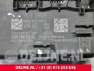Volkswagen Crafter Central door locking module O116204 photo 3