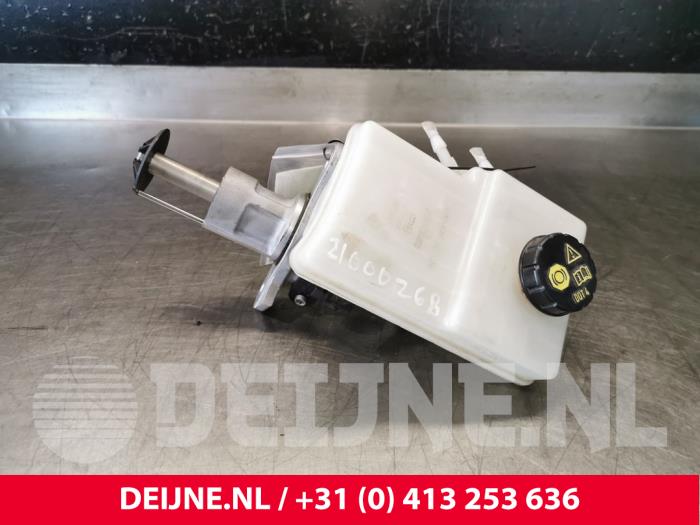 Gebruikte Hoofdremcilinder Volkswagen Crafter (SY) 2.0 TDI FWD Prijs € 42,35 Inclusief btw aangeboden door van Deijne Onderdelen Uden B.V.