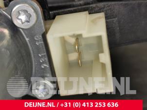 Volkswagen Crafter Raammotor Portier O116259 foto 3