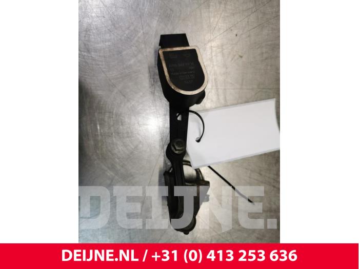 Mercedes CLA Xenon height adjustment O116384