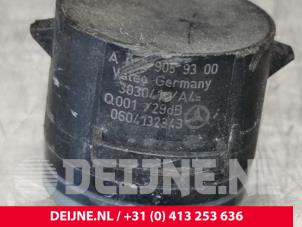 Mercedes CLA PDC-Sensor O116390 foto 3