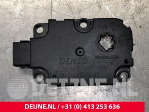 Mercedes CLA Heizventil Motor O116406 foto 3