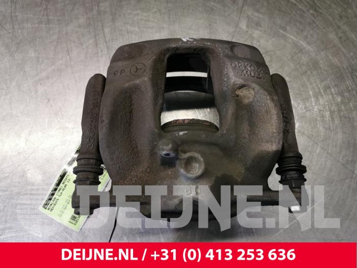 Mercedes CLA Front brake calliper, right O116434