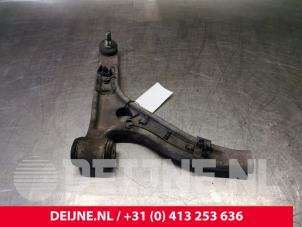 Mercedes CLA Front lower wishbone, right O116440 photo 2