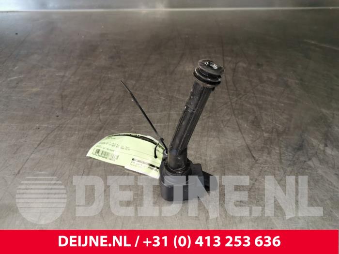 Gebruikte Bobine Volvo XC40 (XZ) 1.5 T4 Twin Engine 16V Prijs € 50,00 Margeregeling aangeboden door van Deijne Onderdelen Uden B.V.