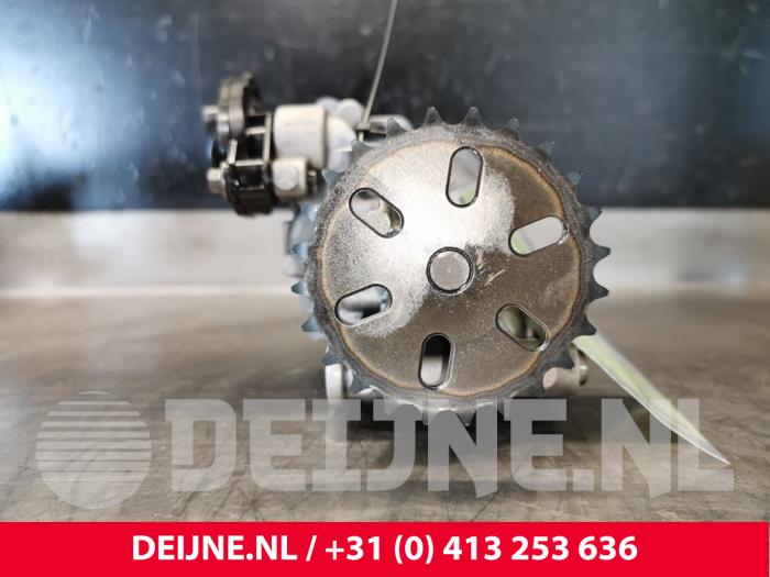 Gebruikte Oliepomp Mercedes Vito (447.6) 1.6 111 CDI 16V Prijs € 72,60 Inclusief btw aangeboden door van Deijne Onderdelen Uden B.V.