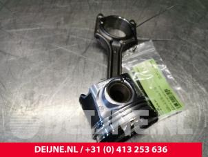 Volvo XC70 Zuiger O116730 foto 2