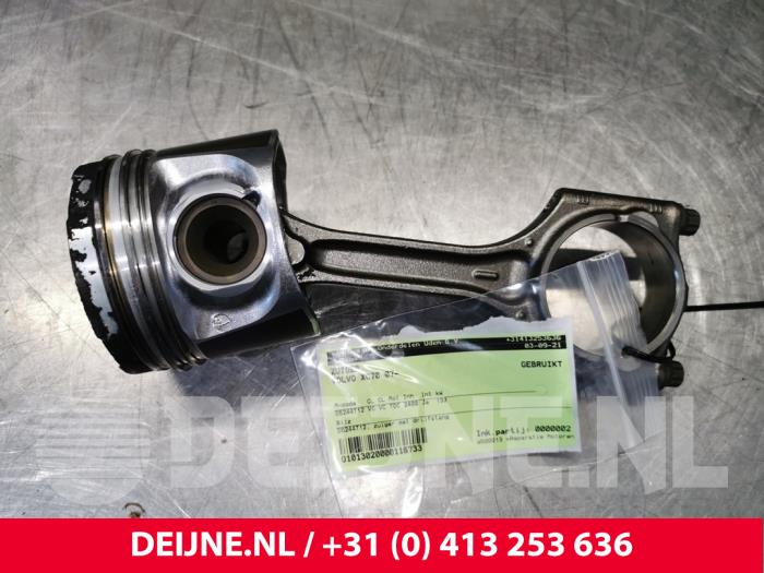 Volvo XC70 Kolben O116733
