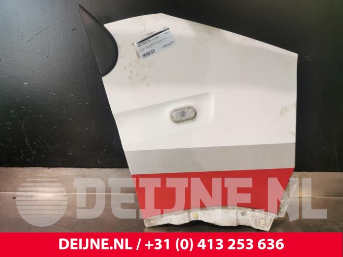 Renault Master Scherm rechts-voor O116858