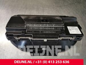 Volvo V60 Odometer KM O117010 photo 2