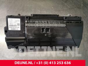 Volvo V60 Odometer KM O117010 photo 3