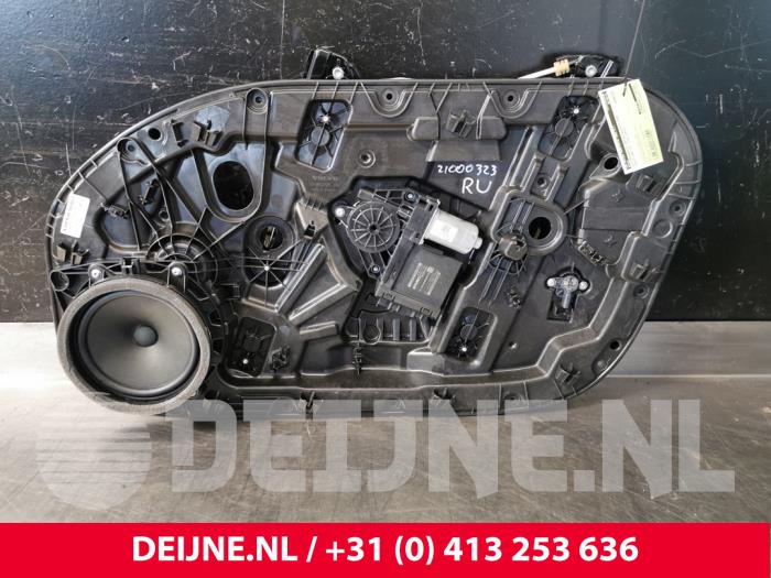Volvo V60 Ruitmechaniek 4Deurs rechts-voor O117028