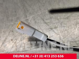 Tesla Model S Keyless Entry-Antenne O117165 foto 3
