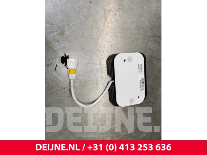 Tesla Model S Modul (sonstige) O117167