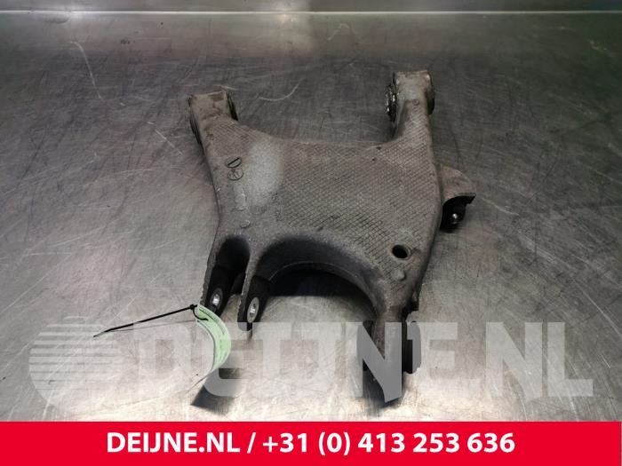 BMW 5-Serie Querlenker unten rechts hinten O117497