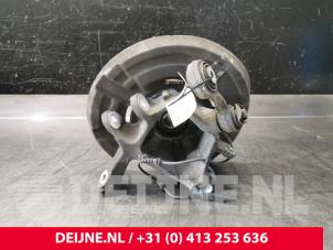 BMW 5-Serie Achsschenkel rechts hinten O117502 foto 2
