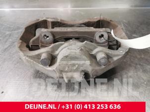BMW 5-Serie Bremszange rechts vorne O117529 foto 2