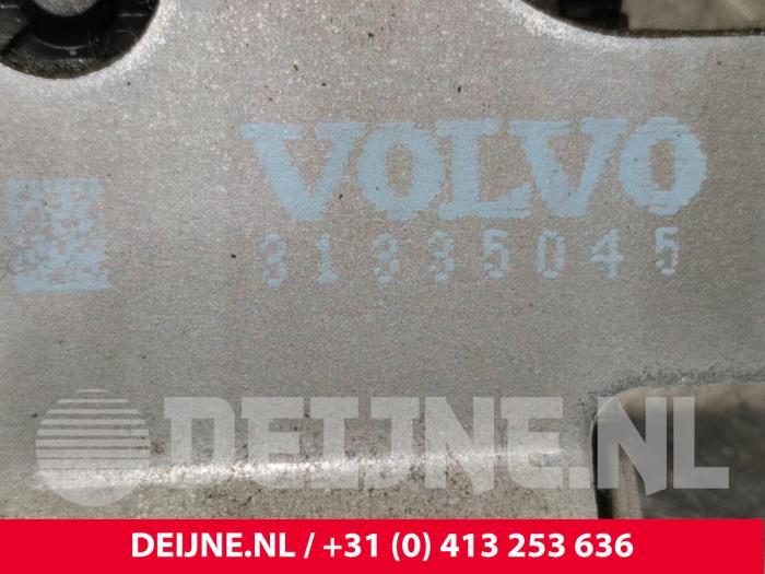 Slotmechaniek Achterklep van een Volvo V60 I (FW/GW) 2.4 D6 20V Plug-in Hybrid AWD 2013