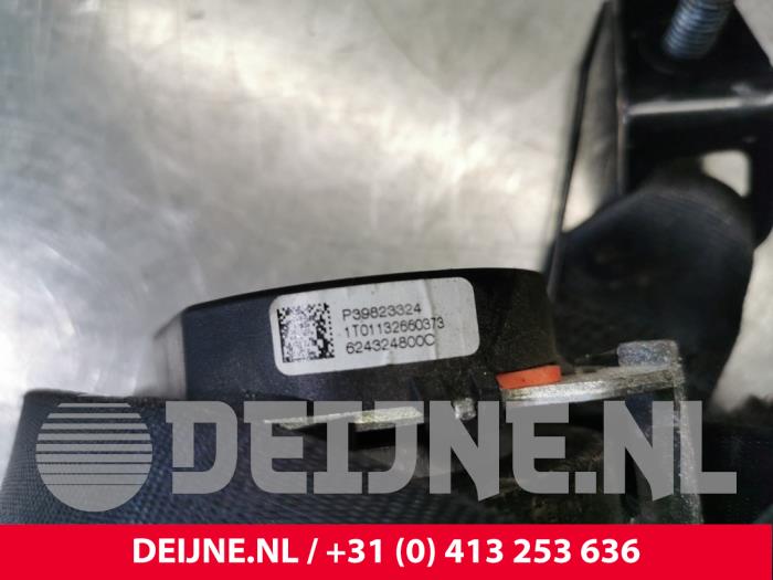Volvo V60 Sicherheitsgurt links hinten O117659