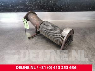 Volvo V60 Exhaust middle section O117707 photo 2