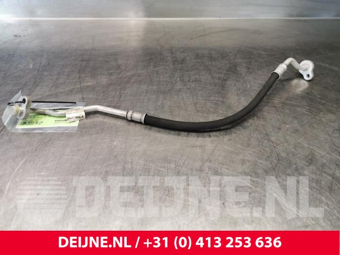 Volvo V60 Air conditioning line O117736