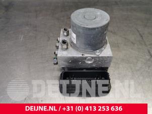 Gebruikte ABS Pomp Opel Astra K 1.0 Turbo 12V Prijs € 140,00 Margeregeling aangeboden door van Deijne Onderdelen Uden B.V.