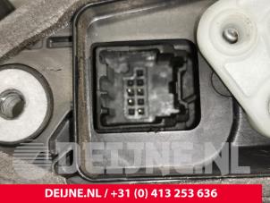 Opel Astra Front door lock mechanism 4-door, right O118047 photo 3