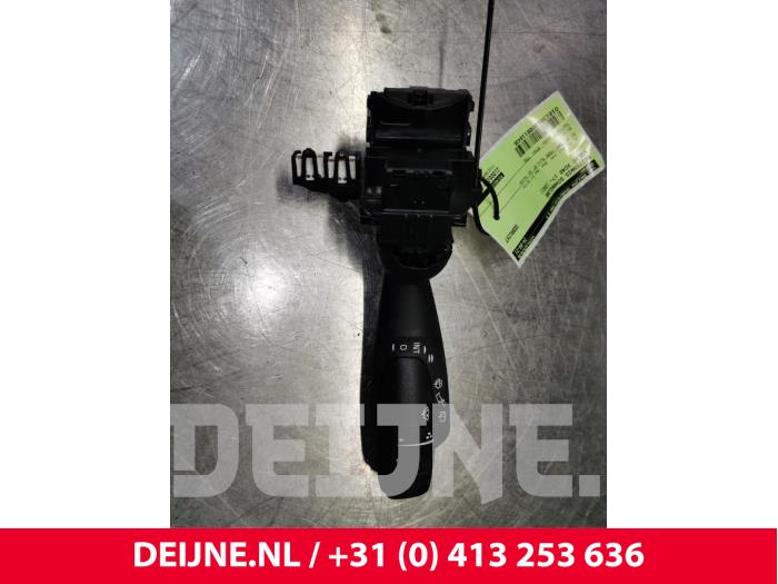 Volvo XC40 Ruitenwis Schakelaar O118436