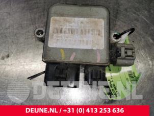 Gebruikte Koelvin module Tesla Model S 70D Prijs € 48,40 Inclusief btw aangeboden door van Deijne Onderdelen Uden B.V.