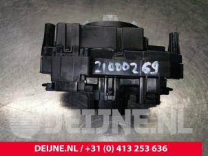 Volvo XC40 Steering column stalk O118578 photo 2