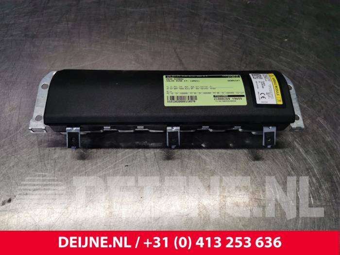 Volvo XC40 Knieairbag O118579