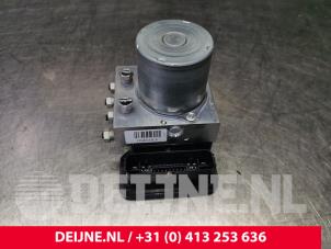 Volvo XC40 ABS Pumpe O118580 foto 3