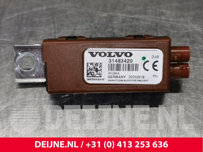 Volvo XC40 Antennenverstärker O118642