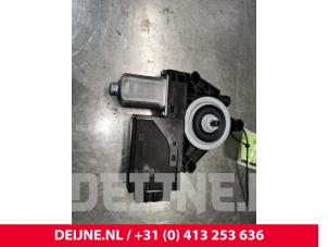 Volvo XC40 Raammotor Portier O118648 foto 2
