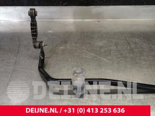 Volvo XC40 Stabilisatorstang achter O118714 foto 2