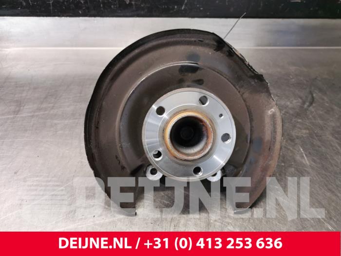 Volvo XC40 Achsschenkel rechts hinten O118716