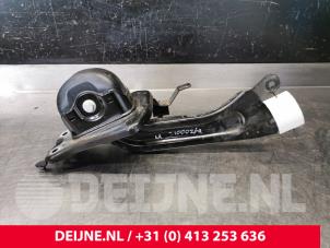 Volvo XC40 Rear wishbone, left O118717 photo 2