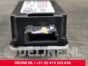 Tesla Model S Tyre pressure module O118758 photo 2
