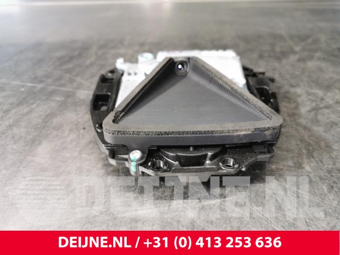 Tesla Model S Camera voorzijde O118759