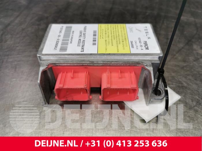Tesla Model S Airbag Modul O118761