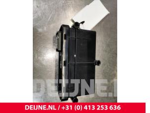 Tesla Model S Handbremse Modul O118769 foto 3