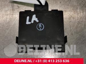 Tesla Model S Centrale Deurvergrendelings Module O118777 foto 2