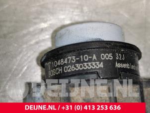 Tesla Model S PDC Sensor O118796 photo 3