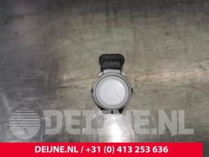 Gebruikte Parkeersensor Tesla Model S 70D Prijs € 60,50 Inclusief btw aangeboden door van Deijne Onderdelen Uden B.V.