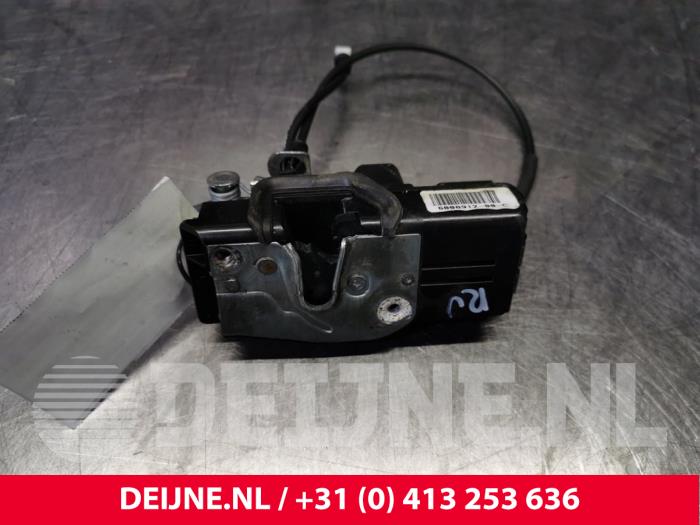 Tesla Model S Deurslot Mechaniek 4Deurs rechts-voor O118814