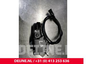 Tesla Model S Deurslot Mechaniek 4Deurs links-achter O118817 foto 2
