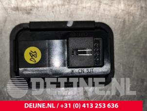 Audi S8 Schalter Heckklappe O118857 foto 2